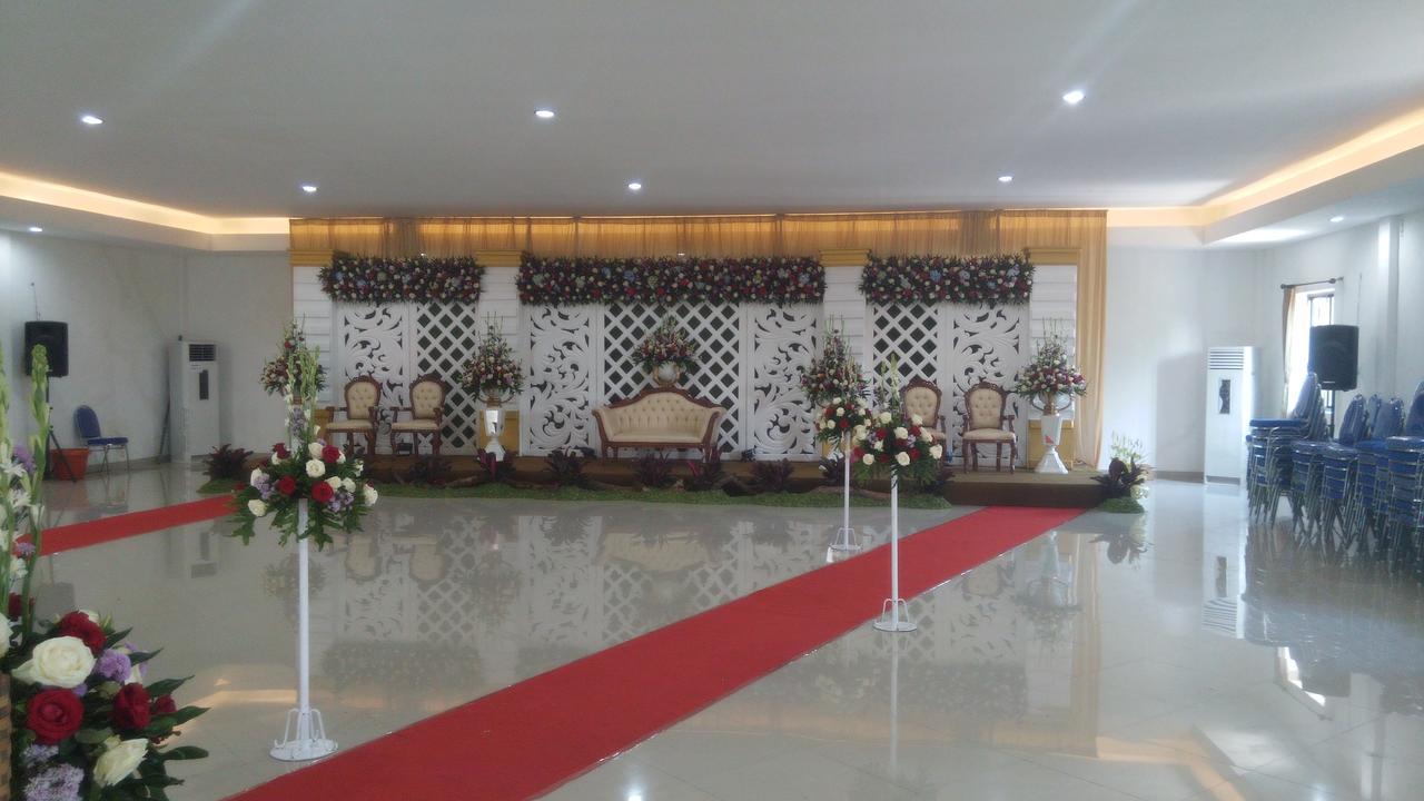 Hotel Transit Pasuruan Exterior foto